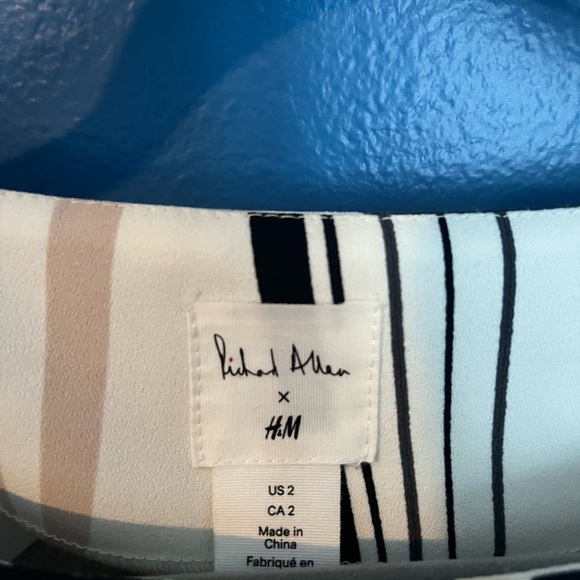 H&M Richard Allen dress - Picture 2 of 2